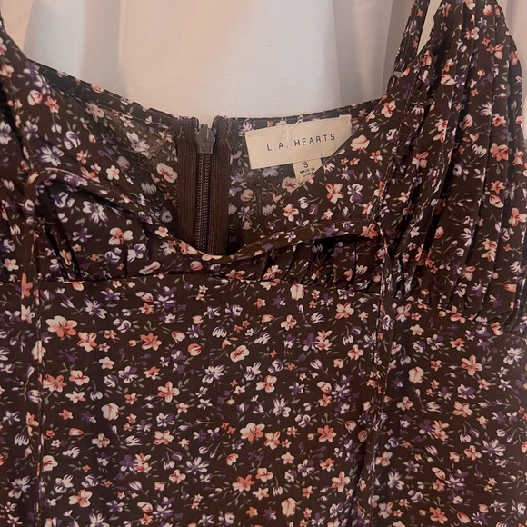 LA Hearts Pacsun Floral Mini Dress - Picture 2 of 4